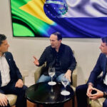 Inspirado no CECOT, Flávio Bolsonaro Propõe Megapresídio ‘Treva’ e Promete Tolerância Zero